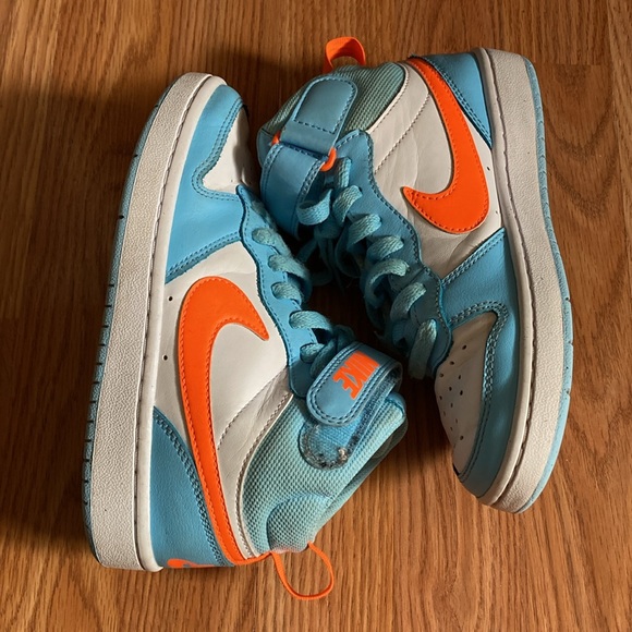 Kids Nike Shoes - Picture 11 of 11